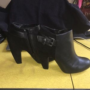 Bamboo Chunky Heel Booties